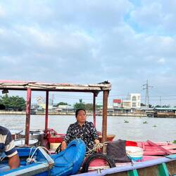 Die Köchin überwacht alles