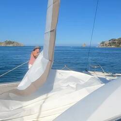 die neue Genua wird angeschlagen