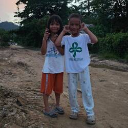 Und sind gleich hergekommen, um Hallo zu sagen.