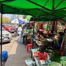 Streetfood am Lumphini Park
