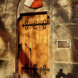 ...mit dem Wappen der Stadt Rottenburg