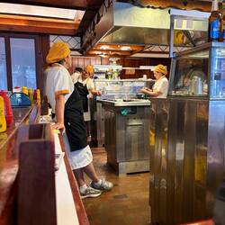 Famous "diner" Antigua Fuente near our hotel Le Meridian