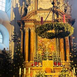 Silencio sagrado… hasta que alguien deja sonar su móvil.