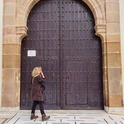 Natürlich geschlossen
