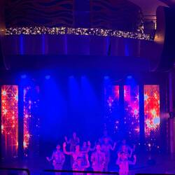 Show 👯‍♂️👯‍♂️