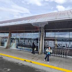 am Flughafen von Punta Arenas vorbei