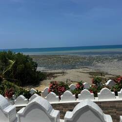 Bis zum hinteren Streifen ist das Wasser zurückgegangen