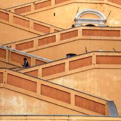 Ich kann's nicht lassen, diese Treppe zu fotografieren