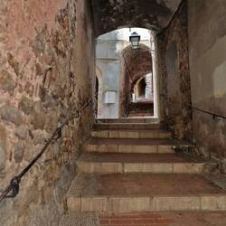 Ein Durchgang, noch ein Treppchen ...