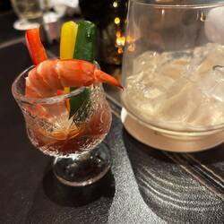 Happy hour drinks and snacks at the hotel