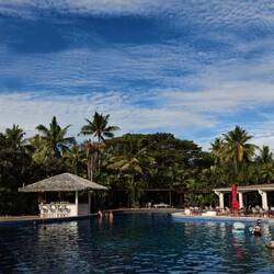 Salzwasserpool auf der Resortinsel 🏨