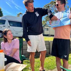 Tagesplan besprächig