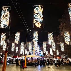 Christmas lights at Plaza Nueva