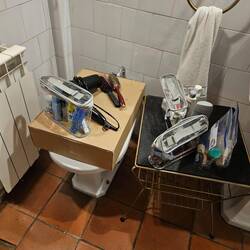 Problem solved with a cardboard box. More counter space!