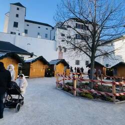 Vista del conjunto con Weihnachtsmarkt incluido