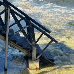 Enorm, wie das Wasser in ein paar Stunden so schnell steigt - ca 15:30 Uhr