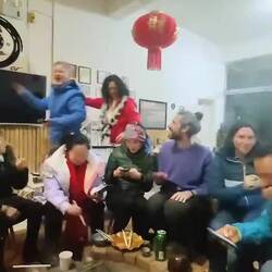 Jeder sollte ein Ständchen bringen 🙈