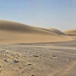 Across the plain and then an incredible sand storm begins