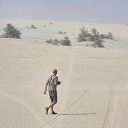 Sand storm getting stronger and stronger