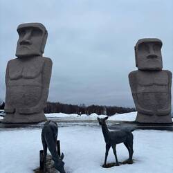 Moai statutes