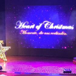 Weihnachtshow von Crewmitgliedern