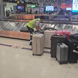 Hier wird unser Gepäck noch richtig gut behandelt 👍❤️