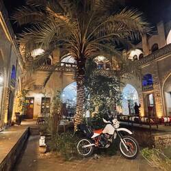 Safe parking in a hotel in Shushtar