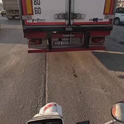 Approaching the capital: Here, an escort making space for us would have been helpful.