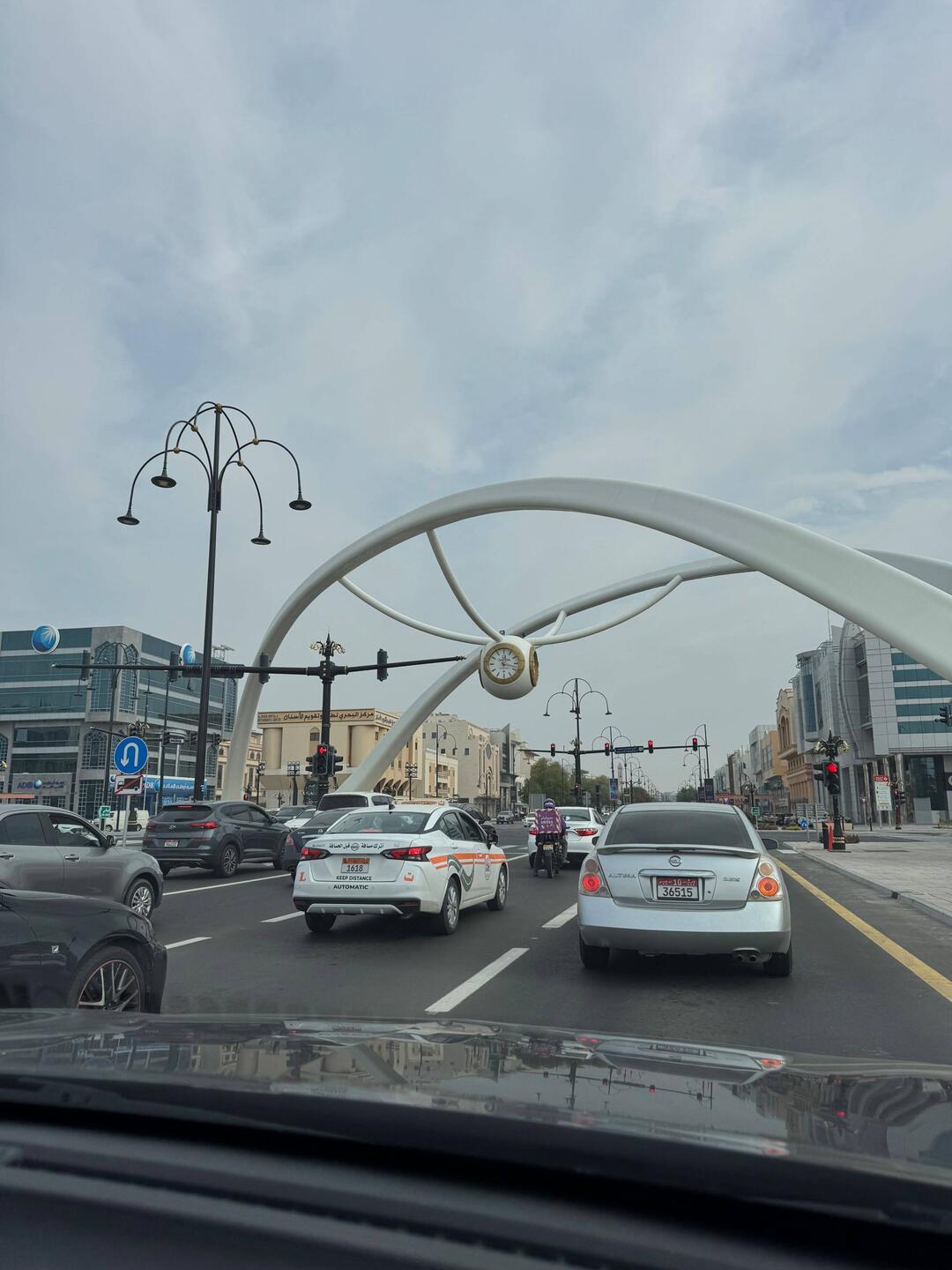 Man kann eine Uhr auch zentral anbringen