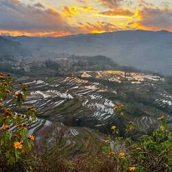 Farbspiel bei Sonnenuntergang