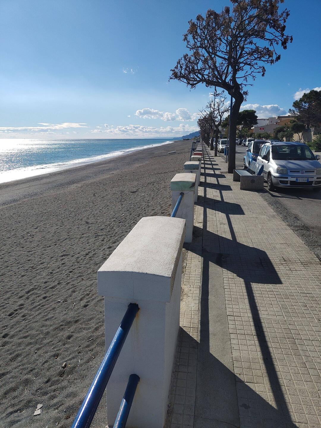 Promenade von Ali Terme