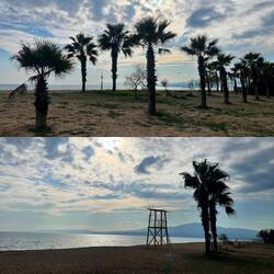 ..das ist an der belebteren Seite des langen Strandes..