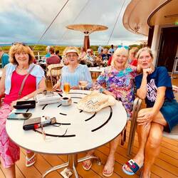 Wir warten auf das Ablegen 😎