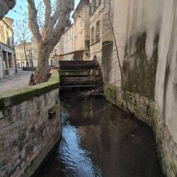 Wasserräder an der Sorgue- Zeugen der Textilfärberei 17. -19.Jh. in Avignon