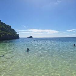 West Bay, ready to try some snorkeling