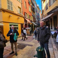 Die Vieux Nice, die Altstadt von Nizza, lädt zum Erkunden ein