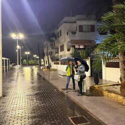 Managed to be of service to my old friend who arrived at the Valencia airport