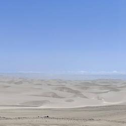 Plötzlich sind da Dünen im Weg.