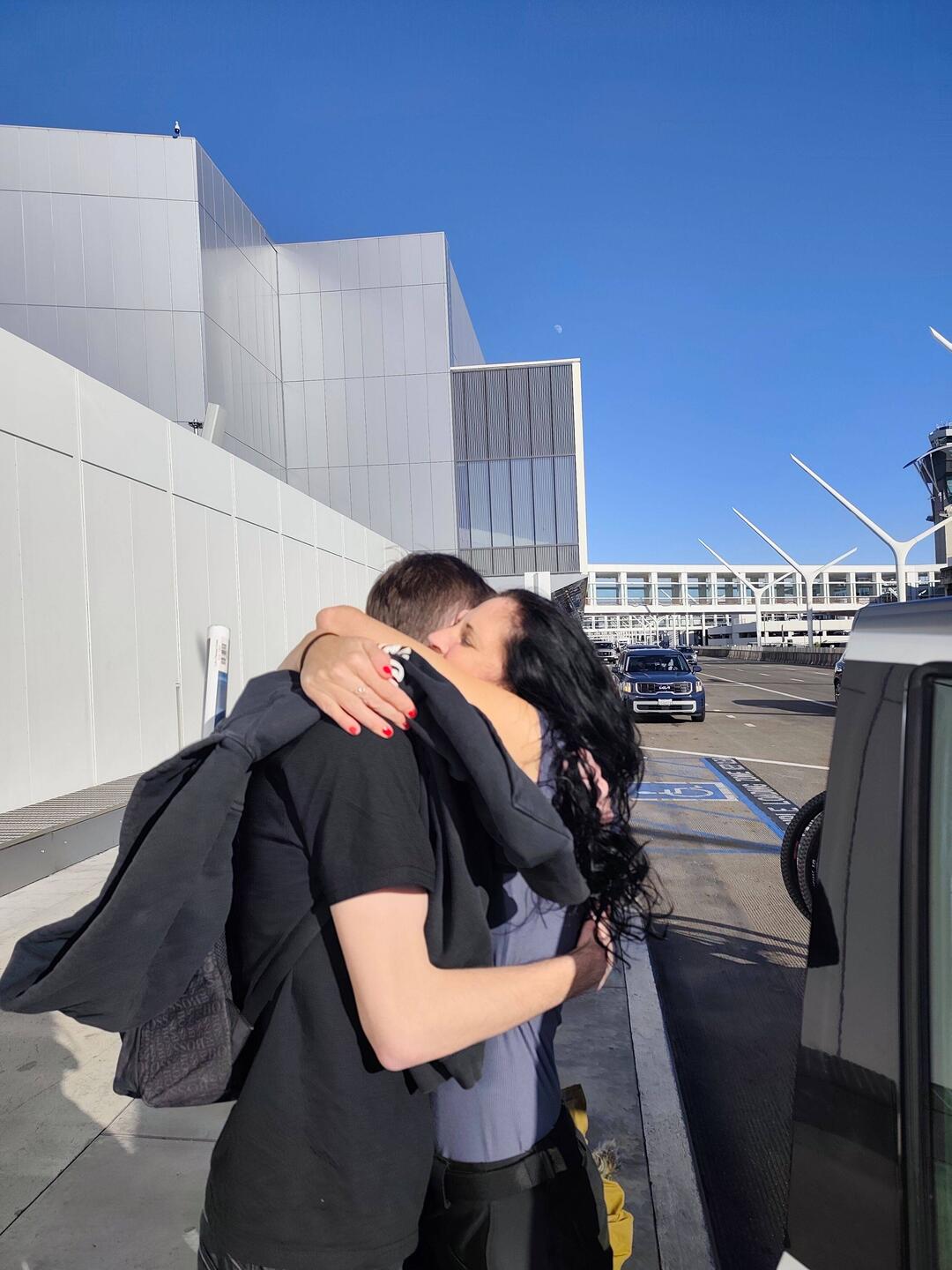 Good Bye Robin, Safe Flight