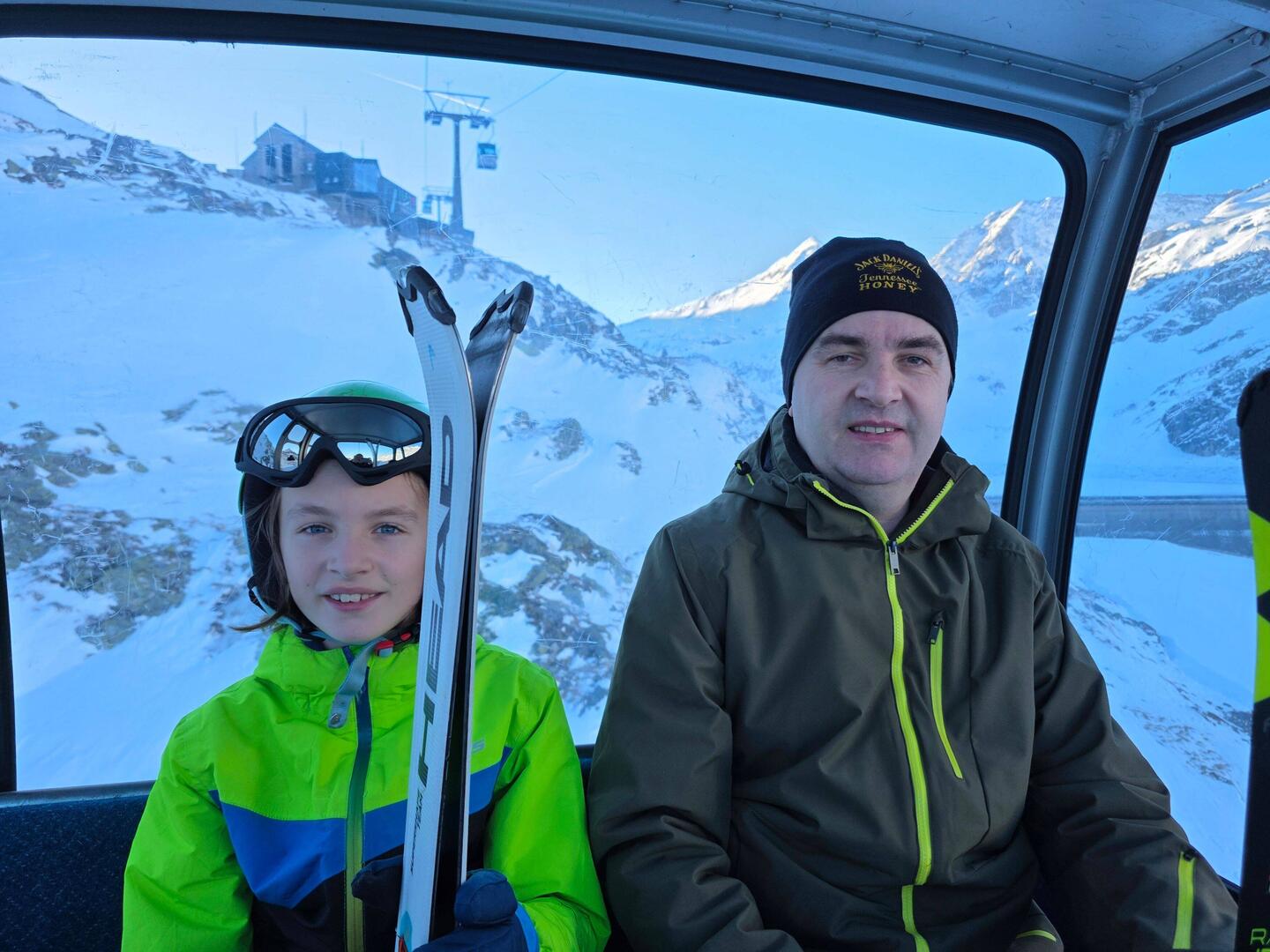 Mit der Gondel zur Mittelstation