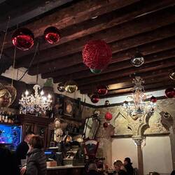 Kreatives Interieur in der Osteria alla Bifora