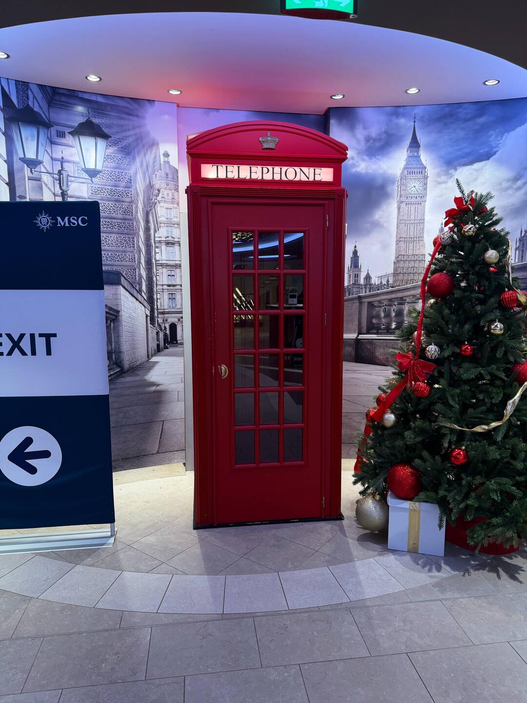 Dies ist die Telefonzelle, hatte ich vergessen zu fotografieren! 🙈