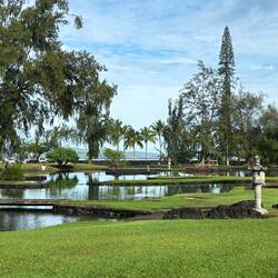 Offene Sichtachsen: Der Garten ist nicht abgeschlossen, sondern verbindet sich bewusst mit der Lands