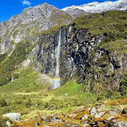 Met een regenboogje :)