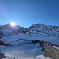 Mit dem Sessellift Medelzkopf ging es hinauf auf 2600m