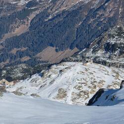 Blick zur Rudolfshütte mit Piste