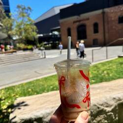 Und mein Lieblingskaffee darf auch nicht fehlen 😅☕️