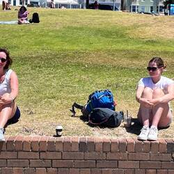 Kurzer Kaffeestopp am Bondi Beach