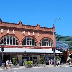 ...in der alten Markthalle