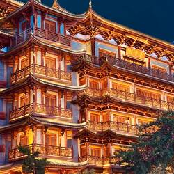 Großer Buddha Tempel im Herzen des Distrikts Yuexiu